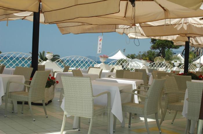 Hotel La Playa Sperlonga Luaran gambar