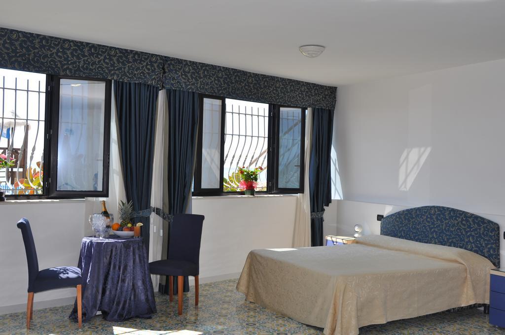 Hotel La Playa Sperlonga Luaran gambar