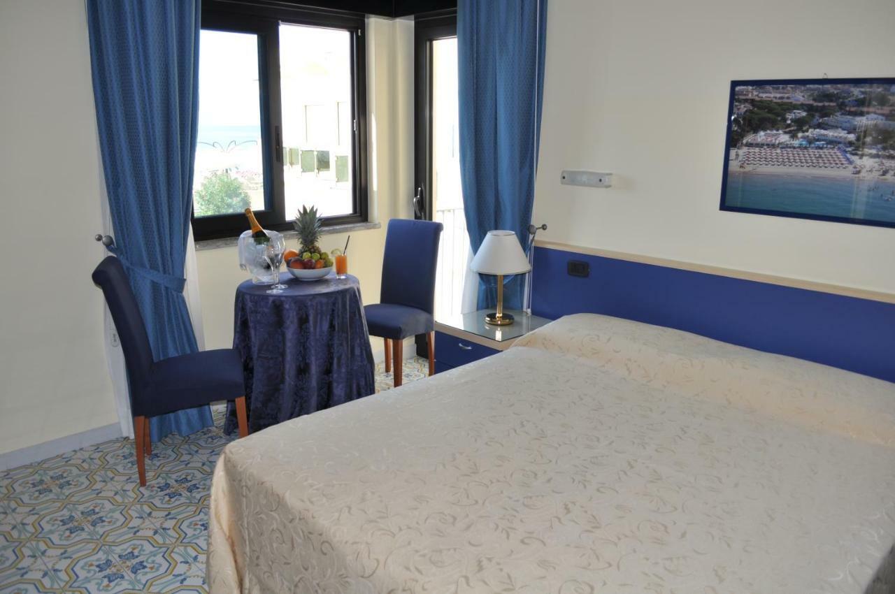 Hotel La Playa Sperlonga Luaran gambar