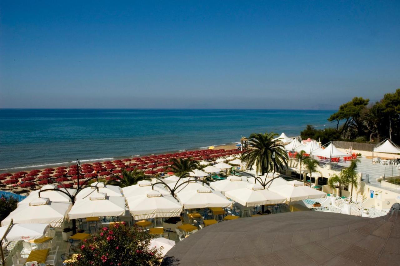 Hotel La Playa Sperlonga Luaran gambar