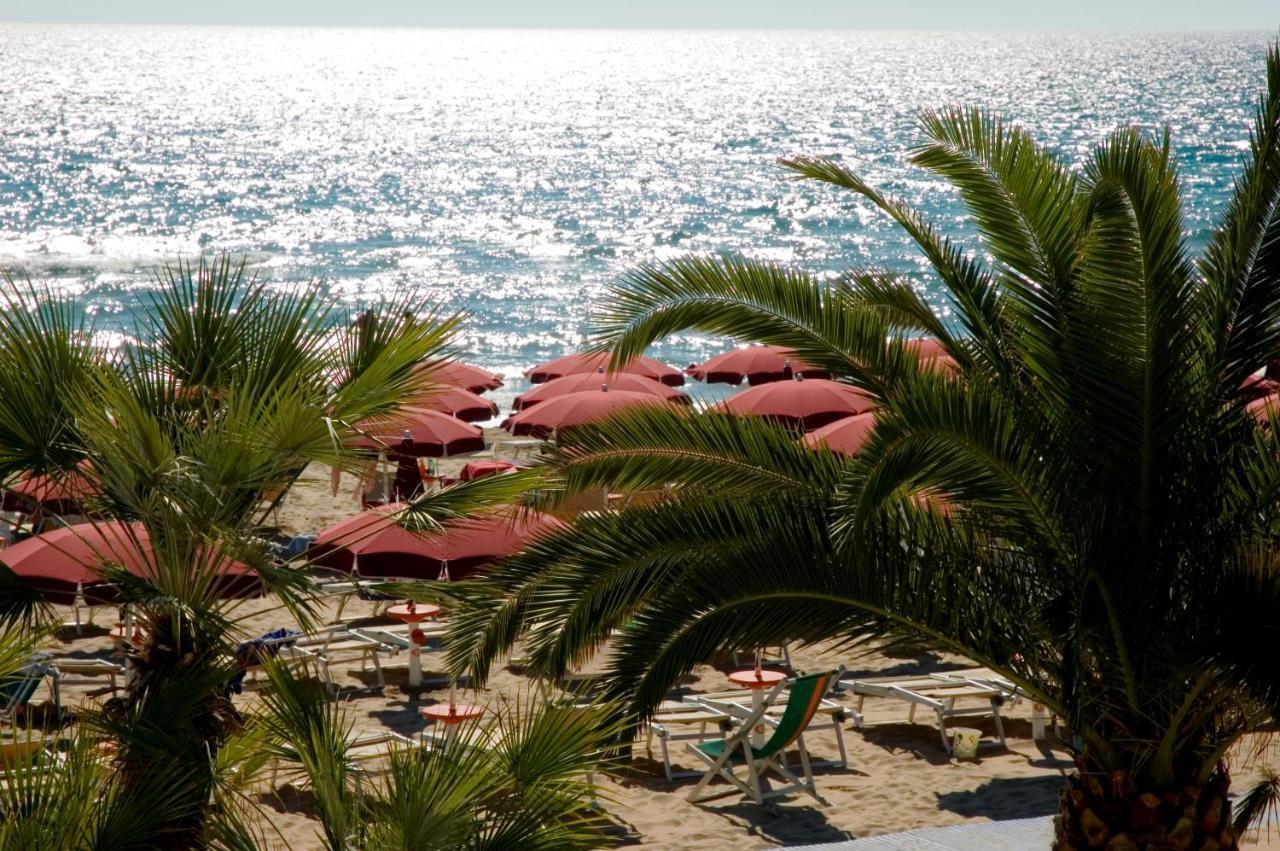 Hotel La Playa Sperlonga Luaran gambar